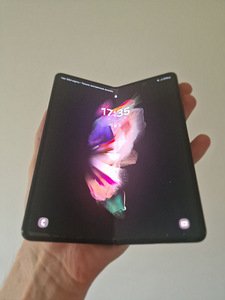 Samsung Galaxy Z Fold 3 5G 256GB (Varuosadeks) + Stiilus (1 foto / 5)