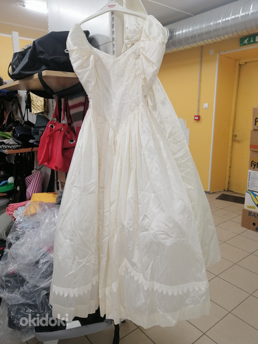 Свадебные платья. (фото #2)