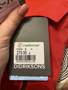 Парка didriksons (4 фото из 4)