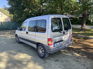 Citroen Berlingo 1,6 HDI (2009) (3 foto / 6)