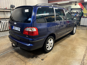 Ford galaxy 1.9 tdi 2005 (5 foto / 14)