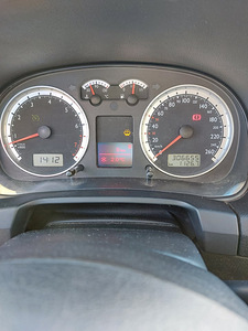 Volkswagen Bora VR6 4motion (8 foto / 10)
