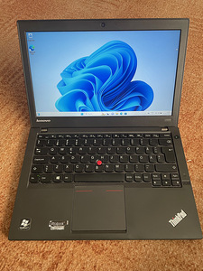 Lenovo Thinkpad X240 (1 foto / 6)