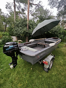 KIIRMÜÜK PAAT +MOOTOR + HAAGIS (7 foto / 10)