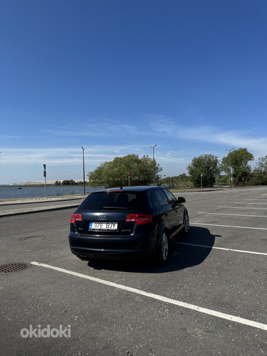 Audi A3 SportBack S-line 2.0 ( 103 кВт) (фото #2)