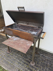 Grill (1 foto / 3)