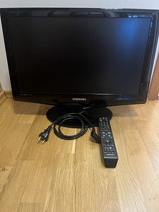 Samsung TV LE22B350F2W…. (2 foto / 7)