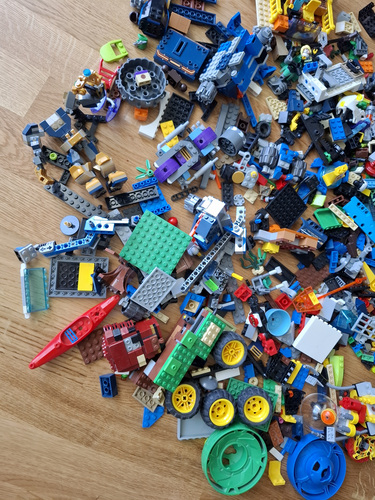 LEGO