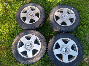 VW диски (3 фото из 3)