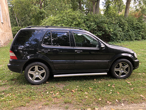Мерседес Бенц ML270 (7 фото из 9)