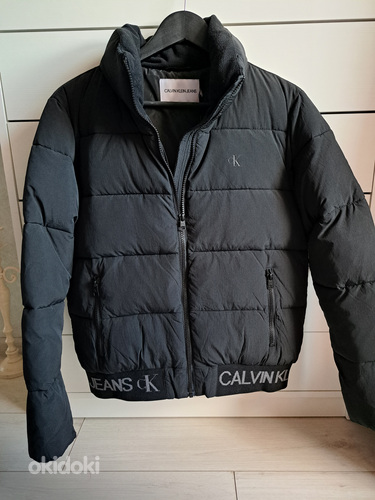 Куртка Calvin Klein, размер S (фото #1)