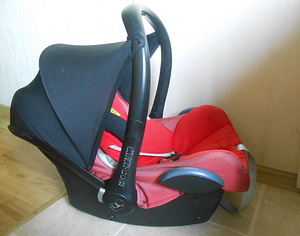 Maxi - Cosi автокресло дождевик Reer (2 фото из 3)