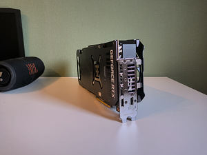 Nvidia GeForce RTX 4090 OC 24GB GDDR6X ASUS TUF Gaming (2 foto / 7)