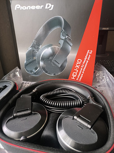 Pioneer DJ HDJ-X10 (1 foto / 2)