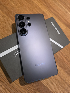 Samsung Galaxy S26 Ultra 12/256GB Black Ostutsekk,garantii (1 foto / 2)