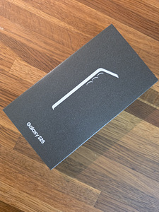 Samsung Galaxy S25 12/128Gb Black UUS ostutsekk,garantii 2a (1 foto / 2)