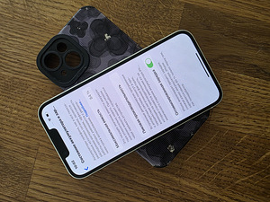 iPhone 14 128GB White (2 foto / 2)