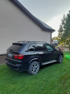 BMW X5 3.0sd 210kw (4 foto / 9)