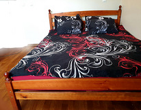 Массивная деревянная кровать 160×200