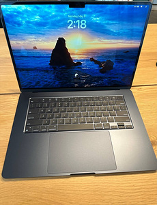 Apple MacBook Air 15" (2024) M3 (2 foto / 9)