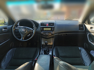 Honda Accord Tourer 2.2 103kW diisel (6 foto / 6)