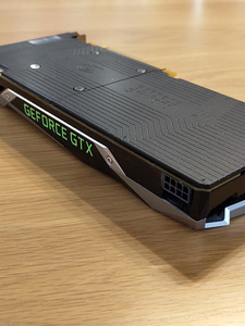 Nvidia GTX 1070 FE (3 foto / 3)