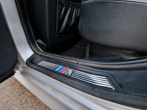 BMW 530D 142KW E39 Touring 2001 (10 foto / 10)