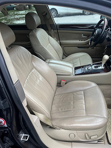 Audi A8 3.0 200kW (8 foto / 9)