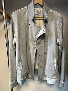 Desigual jakk (2 foto / 4)