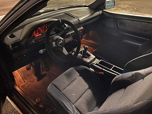 BMW E36 316i 1.9 77kw (3 foto / 5)