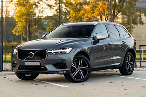 Volvo XC60 R-Design (1 foto / 15)