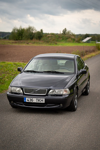 Мануал Volvo C70 T5 (9 фото из 15)