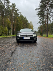 Volkswagen Passat 1.5 Facelift R-Line (1 foto / 15)