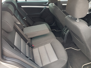 Skoda Octavia Scout 4x4 2.0 TDI 103kW (9 foto / 14)