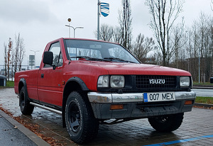 ISUZU CAMPO 2,3 BENS TAGAVEDU (2 foto / 6)