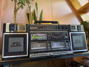 SHARP WF-939 BOOMBOX, HARULDANE, HEAS SEISUS (3 foto / 5)