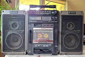 HITACHI TRK-9150E kassettraadio Japan (1 foto / 3)