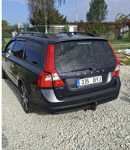 Volvo v70 2.4d (4 фото из 10)