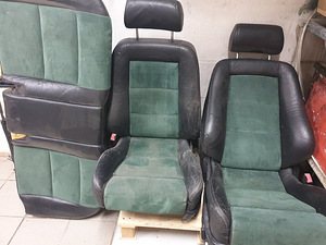 Сиденья ауди S8 D2 (1 фото из 1)