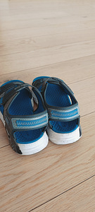 Sketchers сандалии 35 (2 фото из 9)