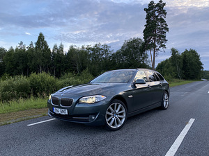 BMW 520d F11 (4 foto / 11)