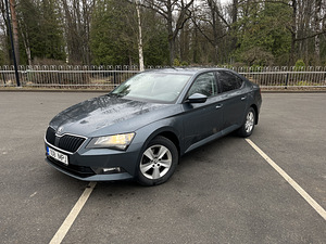 Skoda Superb 1.4 110kw N1 (2 foto / 9)
