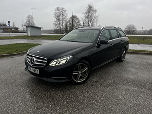 Mercedes-Benz E350 4matic (5 foto / 13)