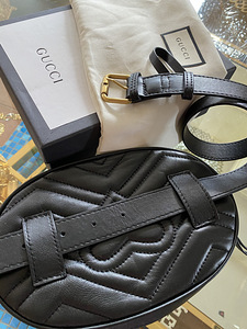GUCCI поясная сумка (5 фото из 5)