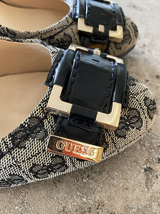 Guess, туфли 40 размер (3 фото из 6)