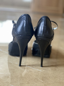 Just Cavalli kingad, suurus 40 (5 foto / 5)