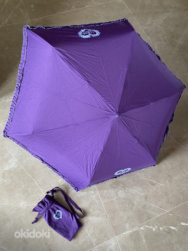 GUESS зонт (фото #1)