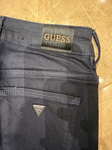 GUESS teksad, suurus 27 (4 foto / 5)