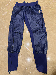 Adidas suurus S
