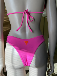 Guess ujumistrikoo (3 foto / 4)